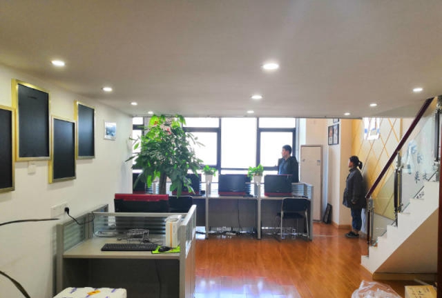 (出租) 聯泰雙層復試105平精裝帶家具 彰顯個性 便捷交通